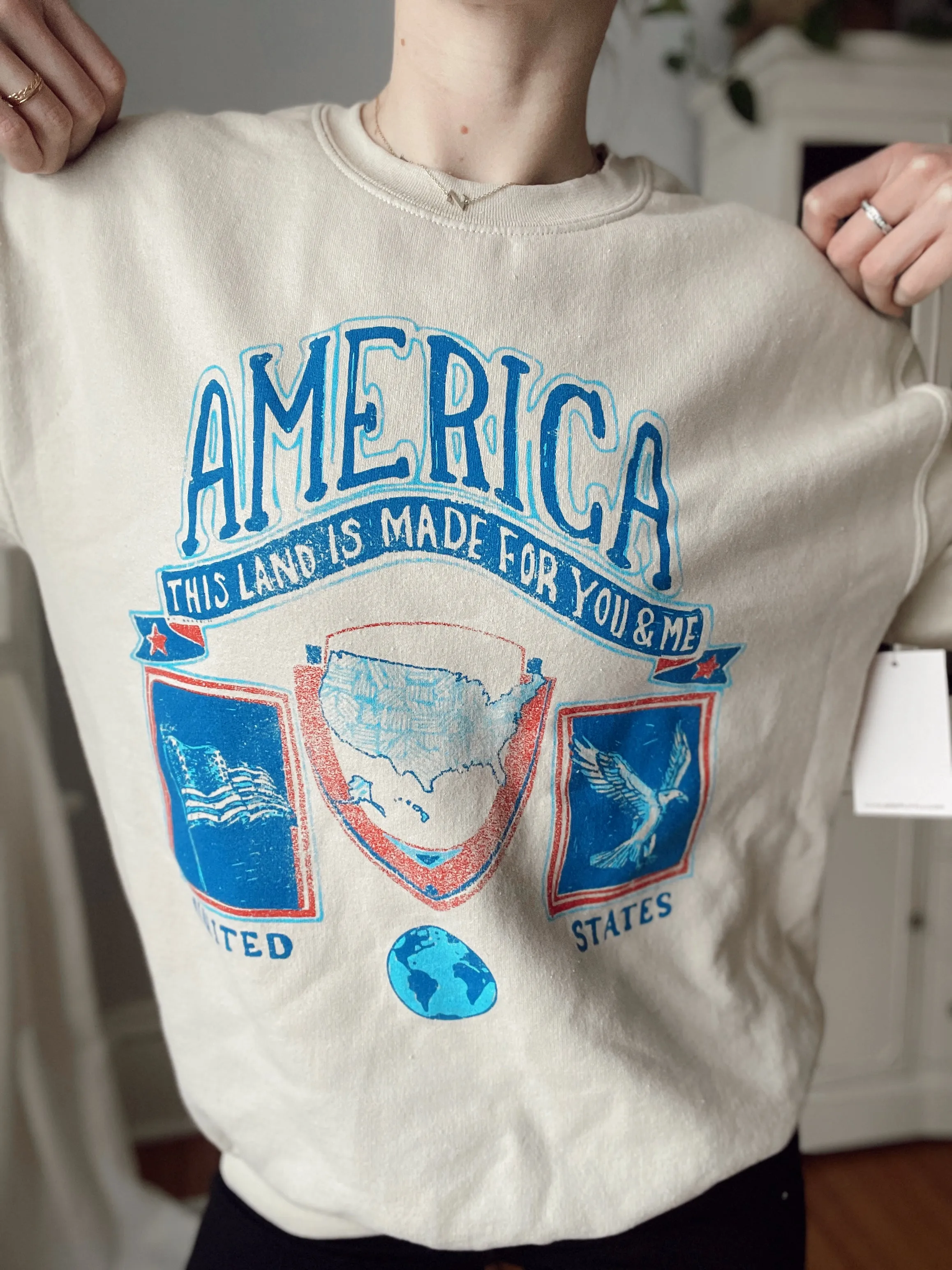America Vintage Crewneck