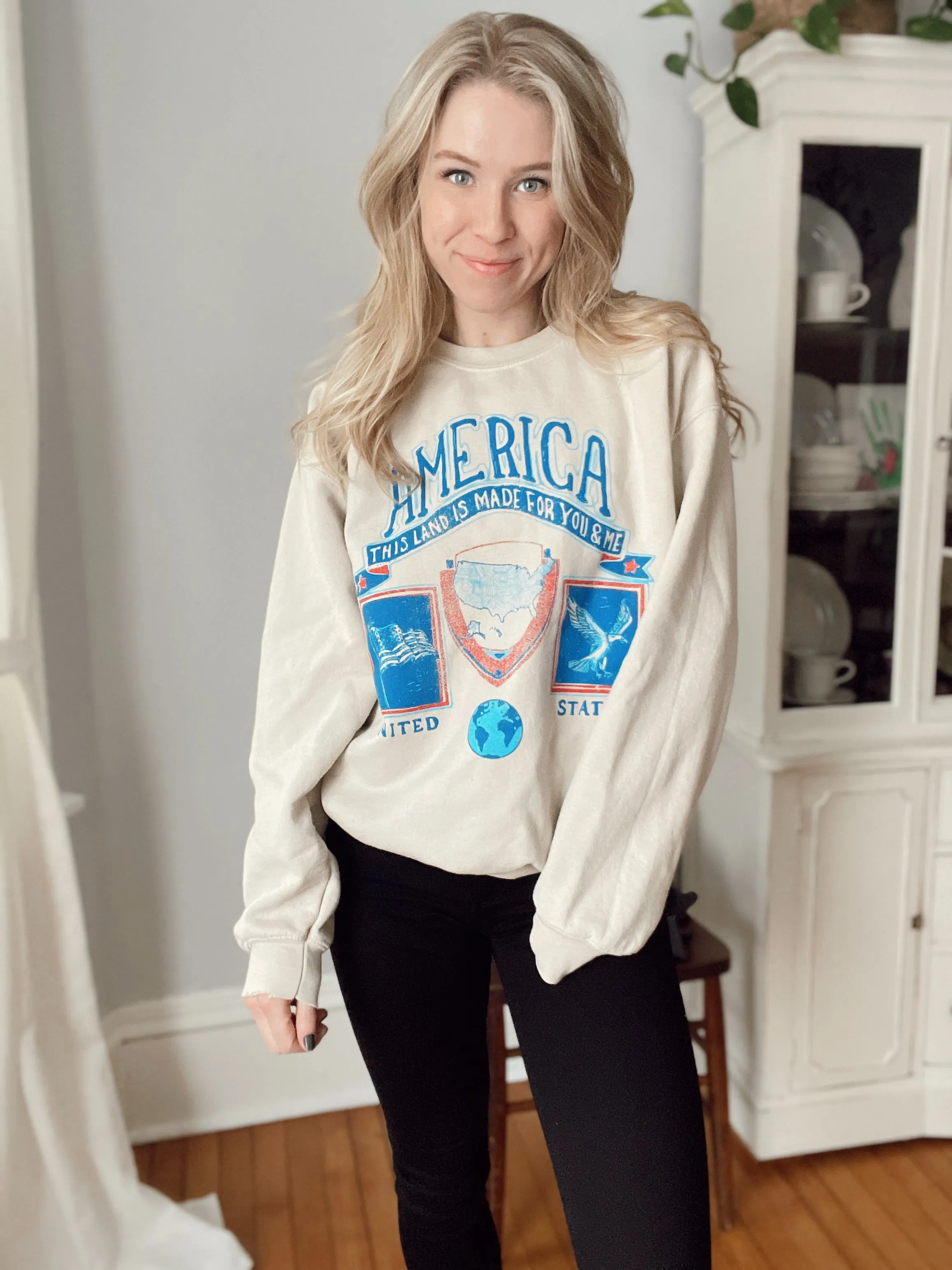 America Vintage Crewneck