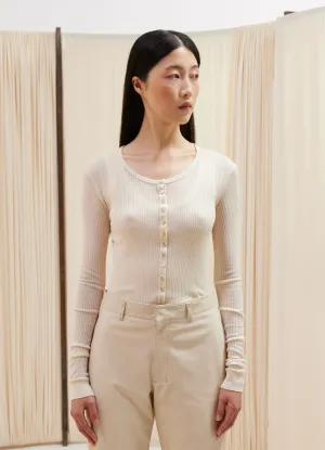 SEAMLESS RIB TOP WITH BUTTONS
